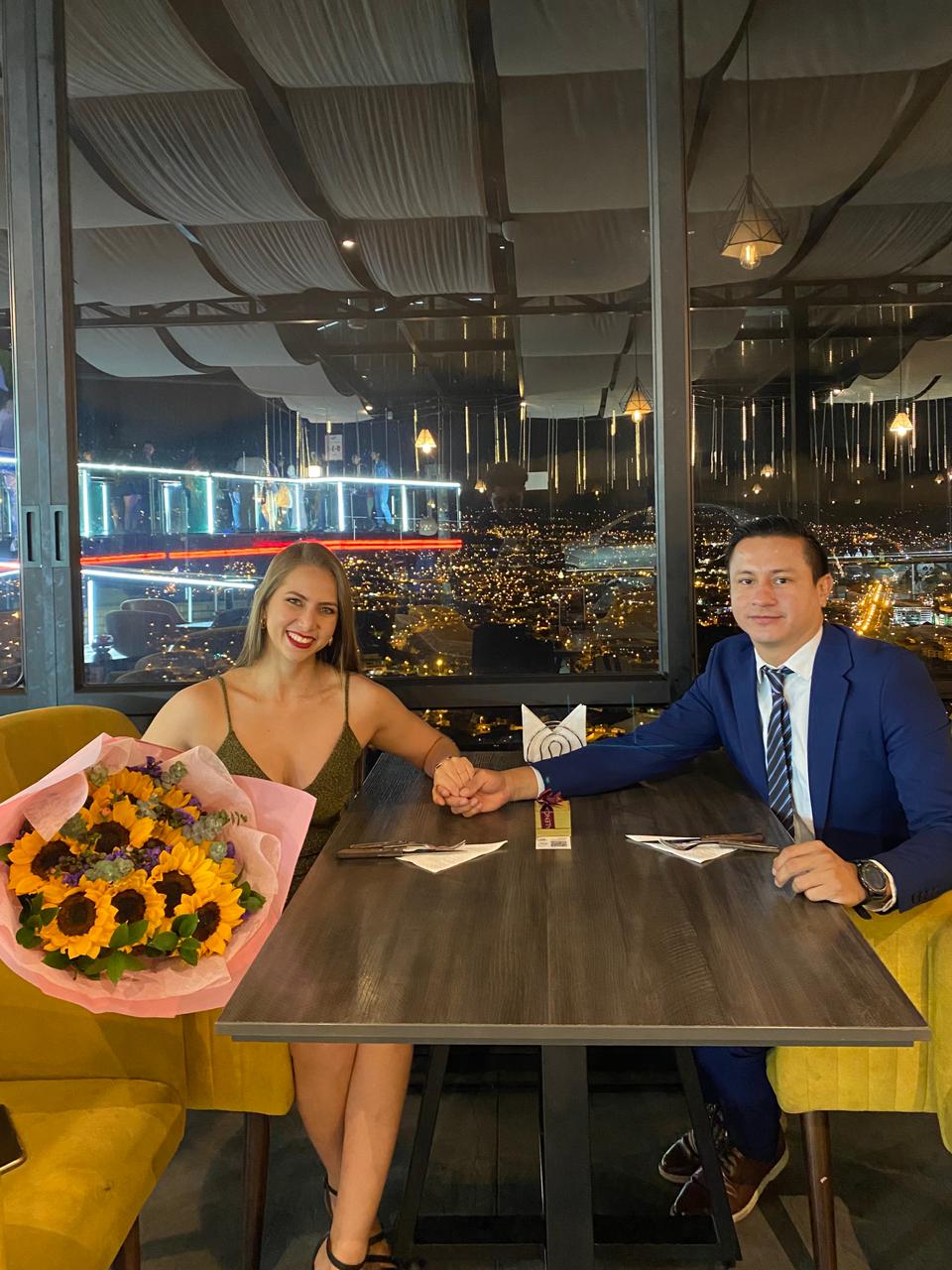 Primer aniversario · Anillo de promesa